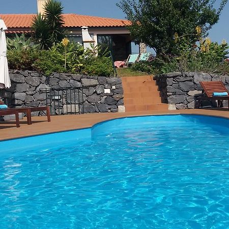 Banda Do Sol Self Catering Cottages Estreito Da Calheta Exterior foto