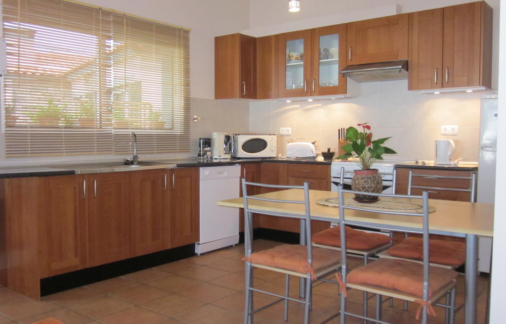 Banda Do Sol Self Catering Cottages Estreito Da Calheta Zimmer foto