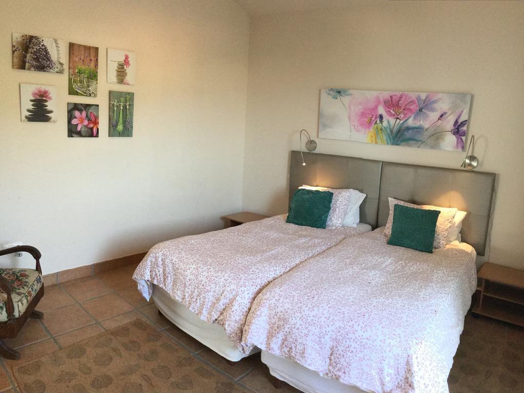 Banda Do Sol Self Catering Cottages Estreito Da Calheta Exterior foto